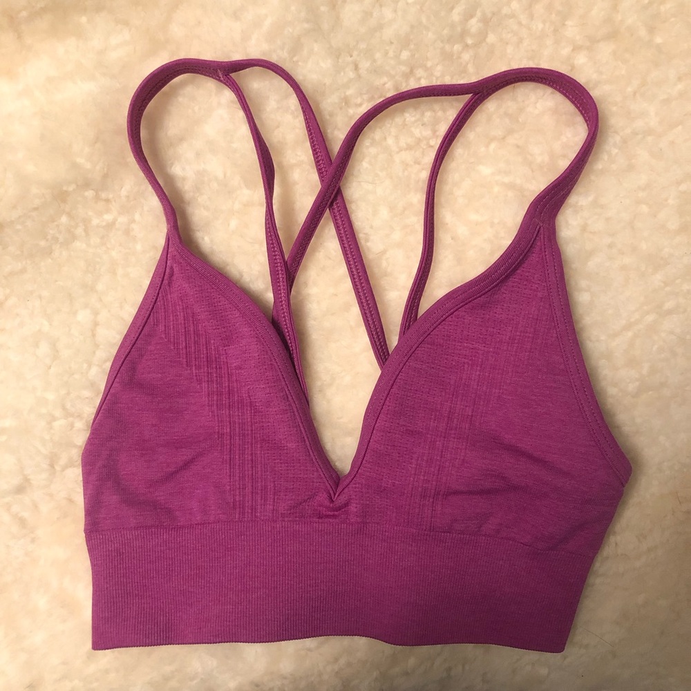 Lululemon sports bra. Pink. Size 2. Like new